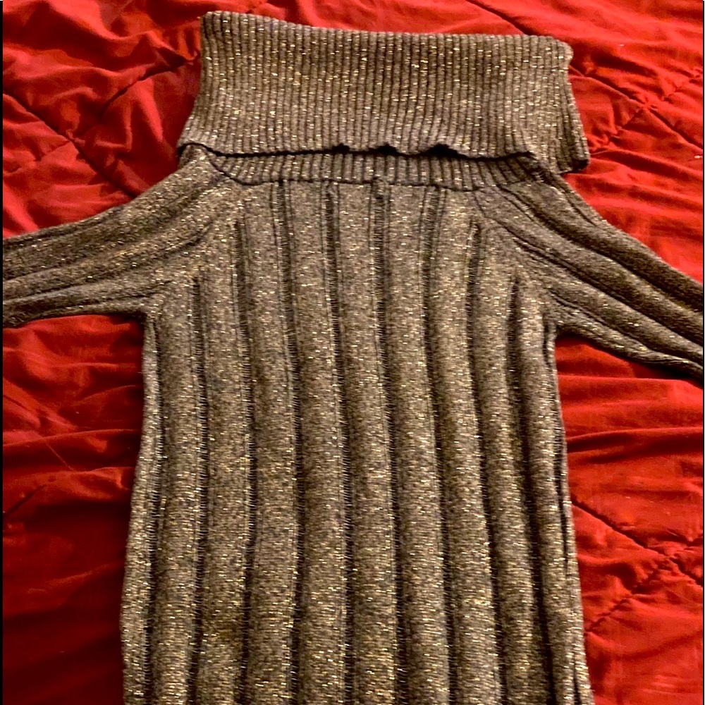 Size S gently used cute sweater